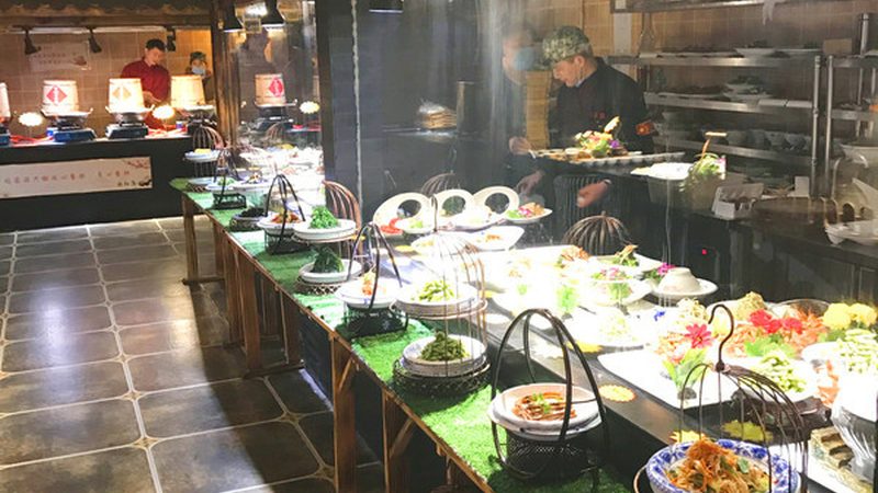 休闲食品批发价格之谜：揭秘一箱多少钱的背后**